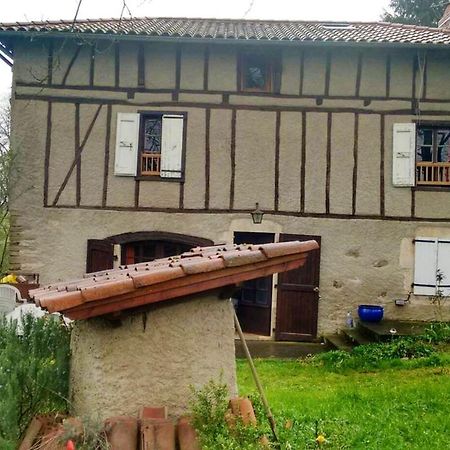 Maison Spacieuse A St Constant Fournoules Avec Jardin Saint-Constant Esterno foto